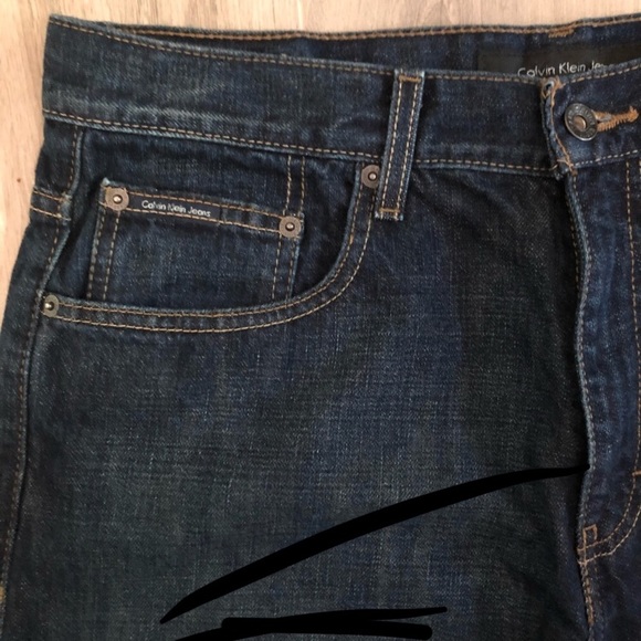 Calvin Klein Dark Jeans. 34x33 - Picture 3 of 8